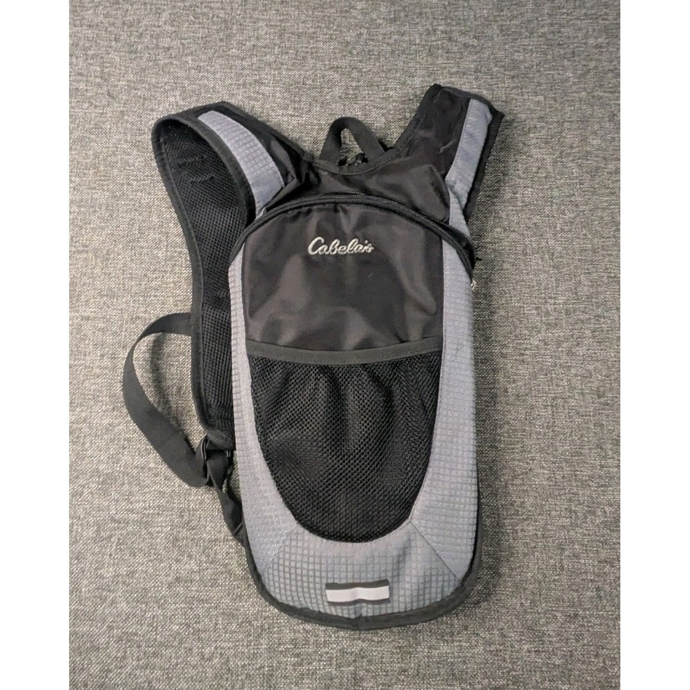 Cabela's Hydro Camelback Hydration Pack Backpack Black Gray adjustable Straps